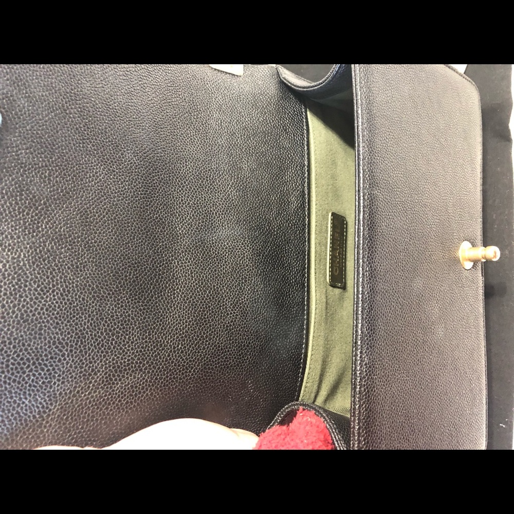 Authentic Chanel boy - Picture 6 of 11